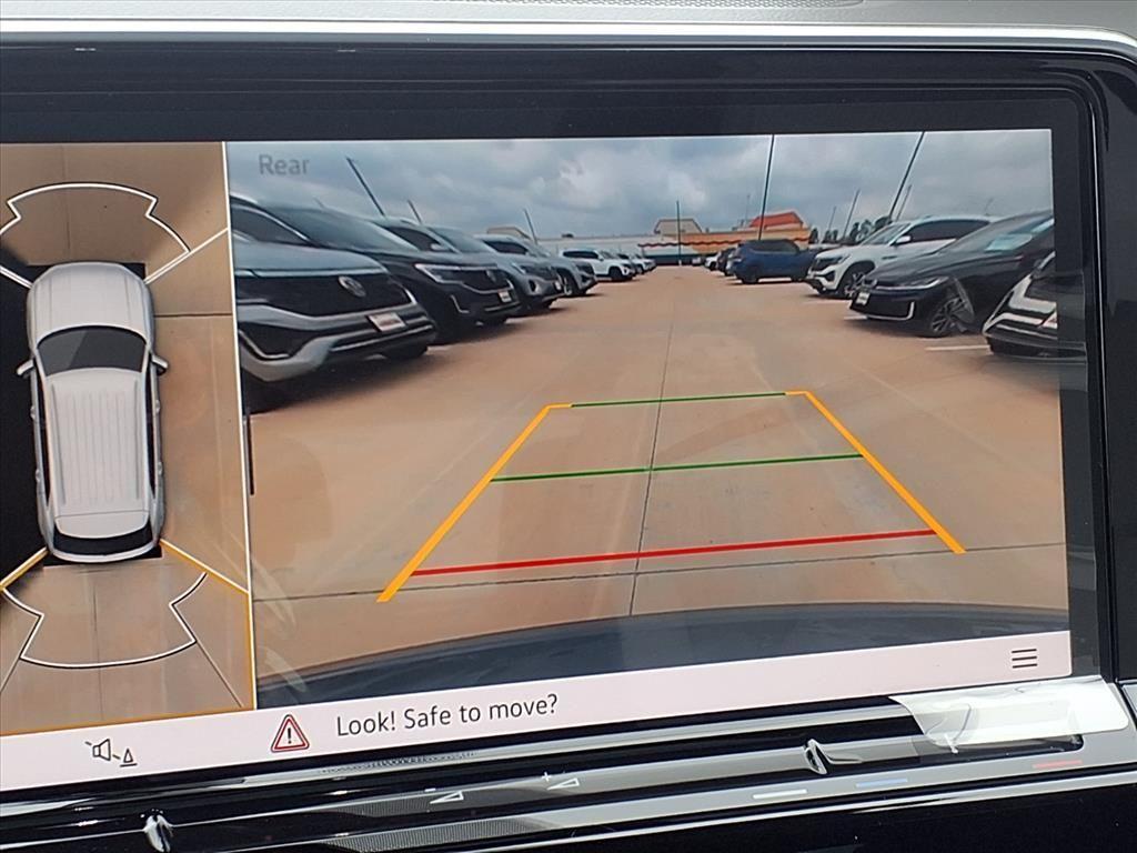 new 2026 Volkswagen Atlas Cross Sport car, priced at $52,197