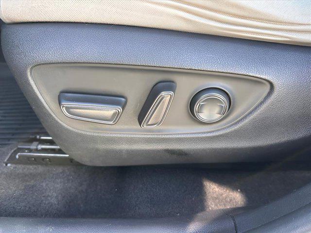 used 2021 Toyota RAV4 car, priced at $19,377