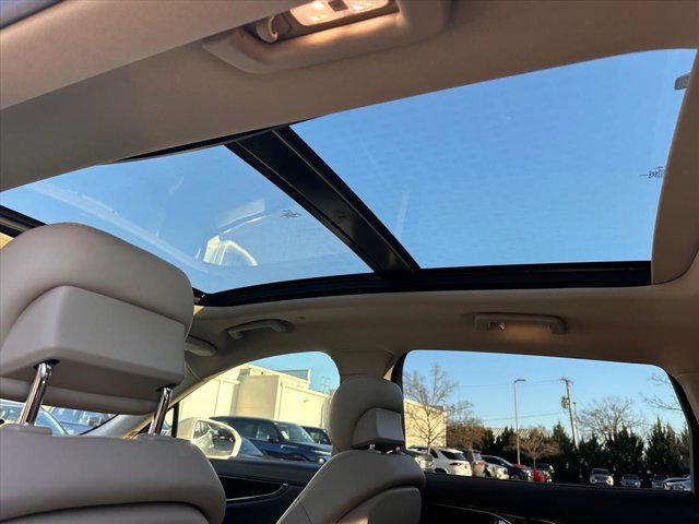 used 2022 Lincoln Nautilus car, priced at $34,859