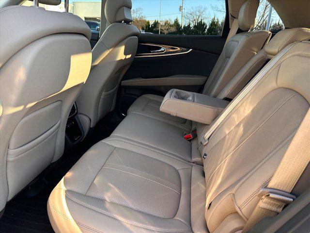 used 2022 Lincoln Nautilus car, priced at $34,859