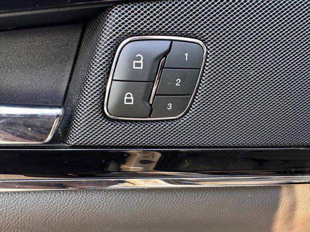 used 2022 Lincoln Nautilus car, priced at $34,859