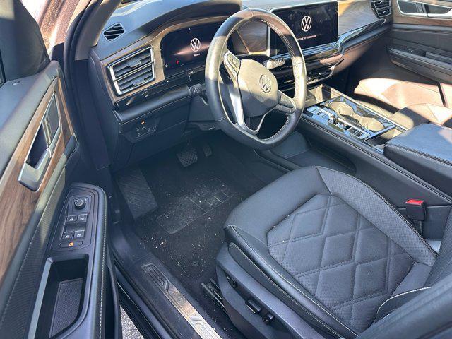 used 2024 Volkswagen Atlas car, priced at $28,994