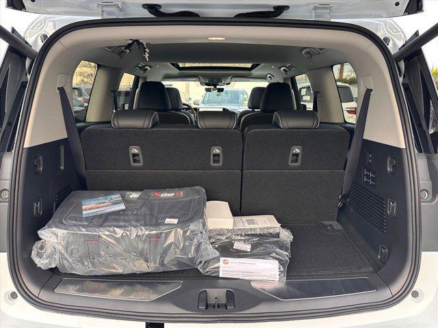 new 2026 INFINITI QX80 car, priced at $84,986