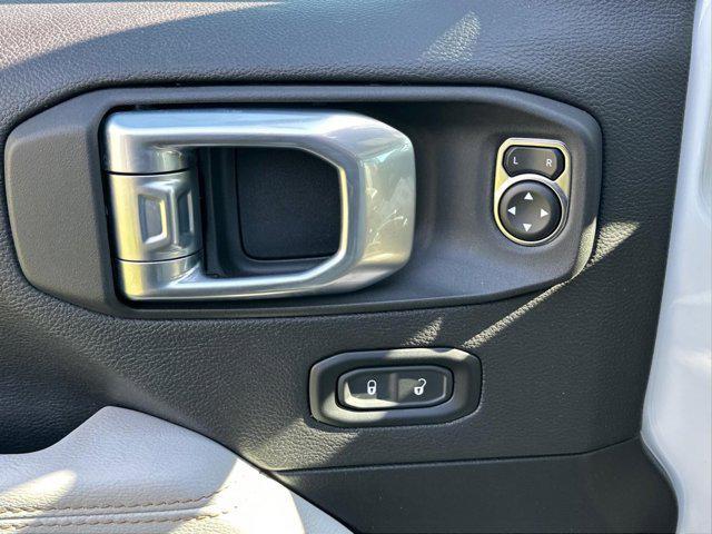 used 2023 Jeep Gladiator car, priced at $37,040