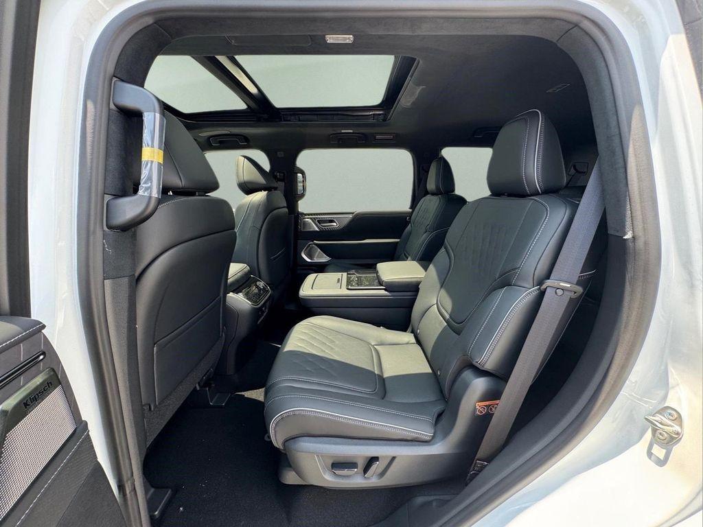 new 2027 INFINITI QX80 car, priced at $108,674