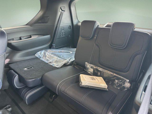 new 2026 INFINITI QX80 car, priced at $89,284