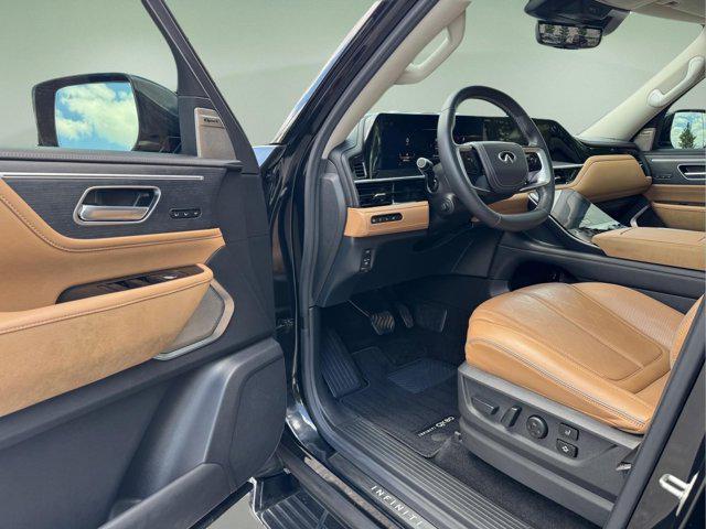 used 2025 INFINITI QX80 car, priced at $70,658