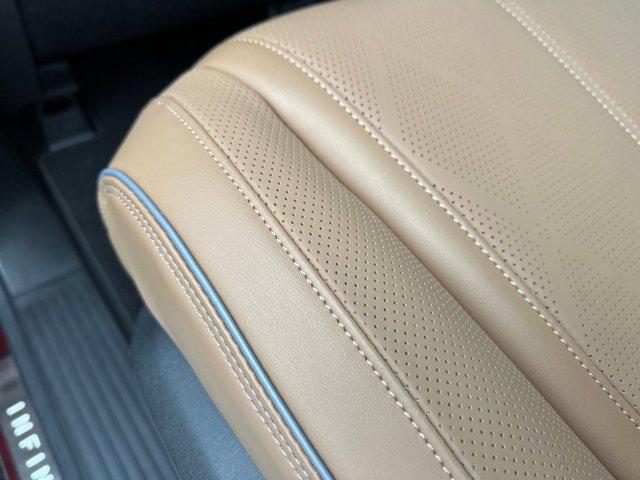 new 2025 INFINITI QX80 car, priced at $82,368