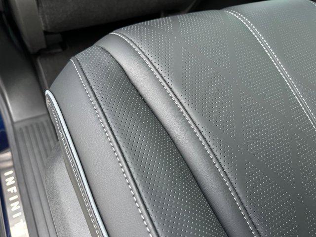 new 2025 INFINITI QX80 car, priced at $82,999