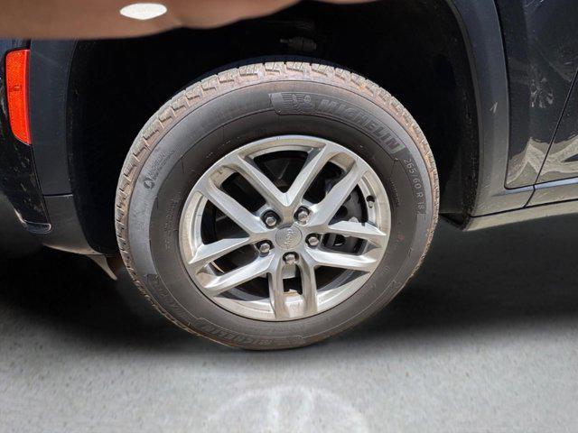 used 2025 Jeep Grand Cherokee L car, priced at $32,443