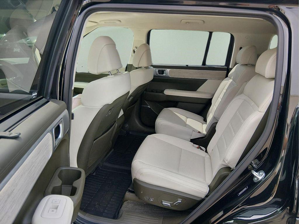 used 2024 Hyundai Santa Fe car, priced at $38,687