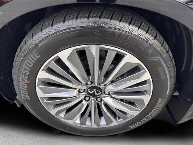 new 2026 INFINITI QX80 car, priced at $83,580