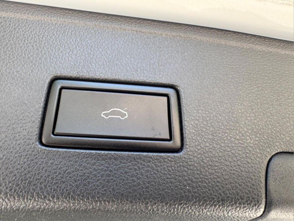 used 2021 Volkswagen Atlas Cross Sport car, priced at $19,154