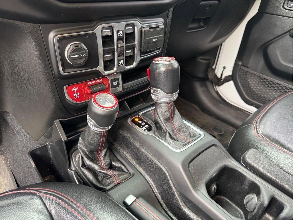 used 2020 Jeep Wrangler Unlimited car, priced at $27,364
