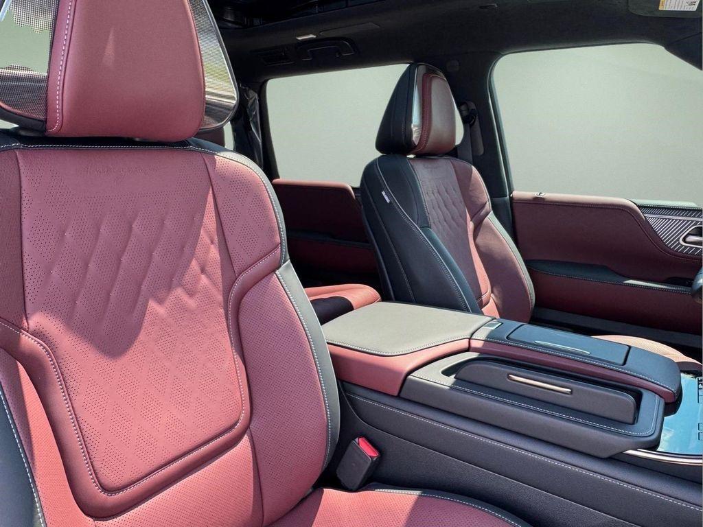 new 2027 INFINITI QX80 car, priced at $107,674