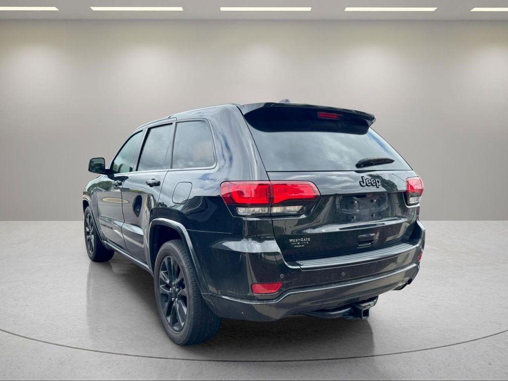 used 2017 Jeep Grand Cherokee car, priced at $9,698