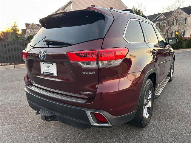 used 2017 Toyota Highlander Hybrid car, priced at $25,968