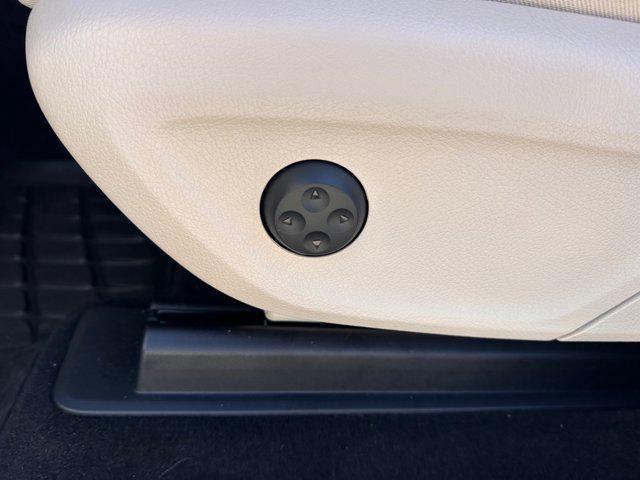 used 2025 Mercedes-Benz GLE 350 car, priced at $57,451