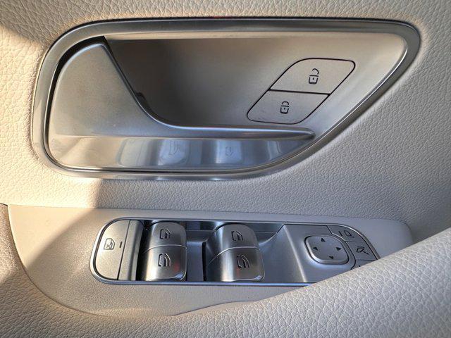 used 2025 Mercedes-Benz GLE 350 car, priced at $57,451