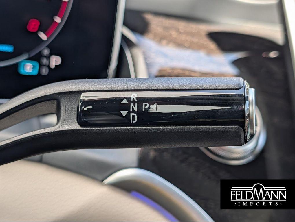 new 2026 Mercedes-Benz GLC 300 car