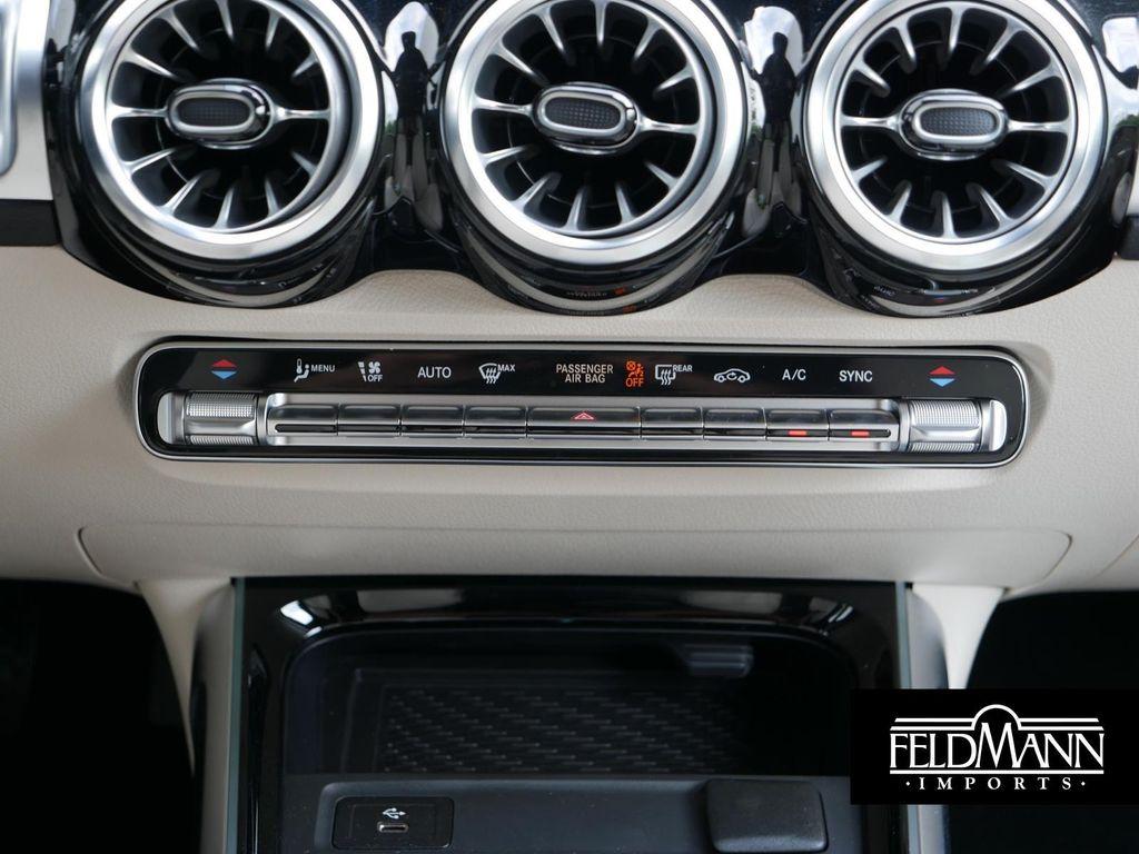 new 2025 Mercedes-Benz GLB 250 car, priced at $51,095