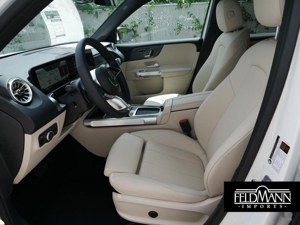new 2025 Mercedes-Benz GLB 250 car, priced at $51,095