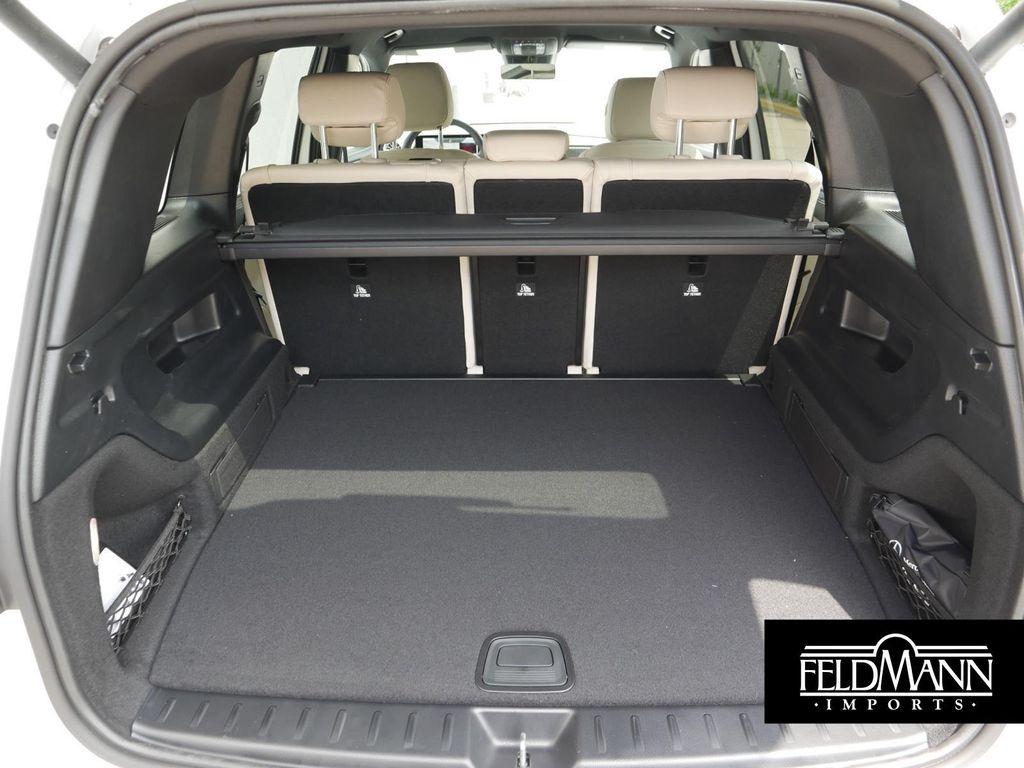 new 2025 Mercedes-Benz GLB 250 car, priced at $51,095