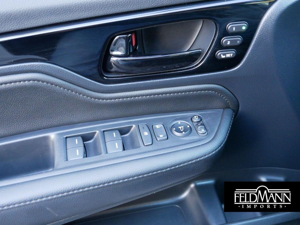 used 2025 Honda Odyssey car, priced at $43,755