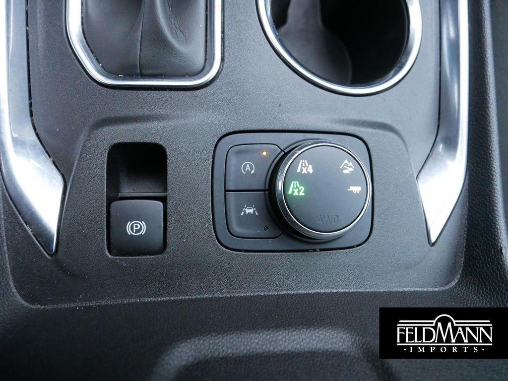 used 2022 Chevrolet Traverse car, priced at $26,687