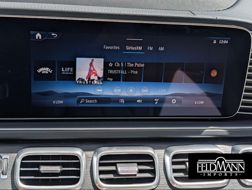 new 2026 Mercedes-Benz GLS 450 car