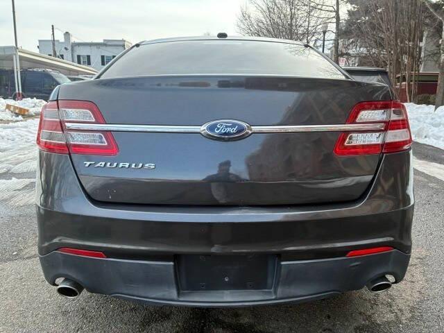 used 2015 Ford Taurus car, priced at $5,981