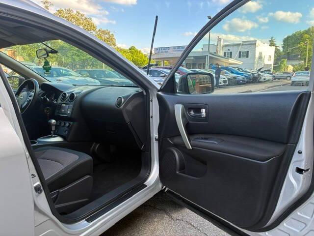 used 2011 Nissan Rogue car, priced at $6,481