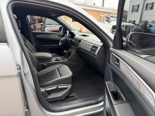 used 2020 Volkswagen Atlas Cross Sport car, priced at $17,981