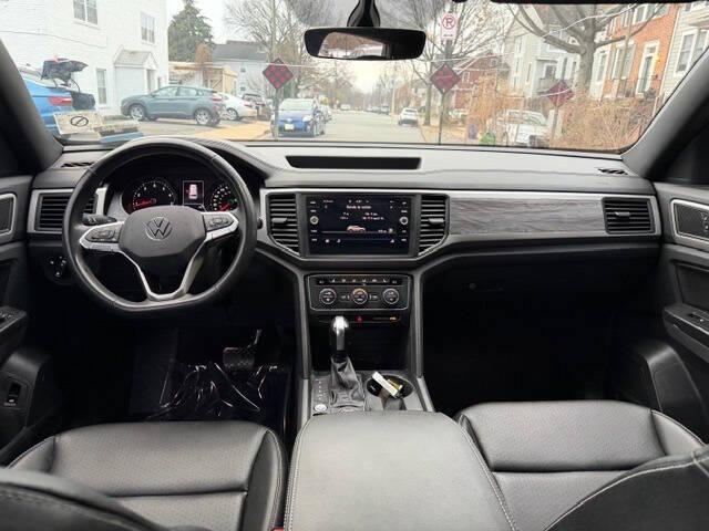 used 2020 Volkswagen Atlas Cross Sport car, priced at $17,981