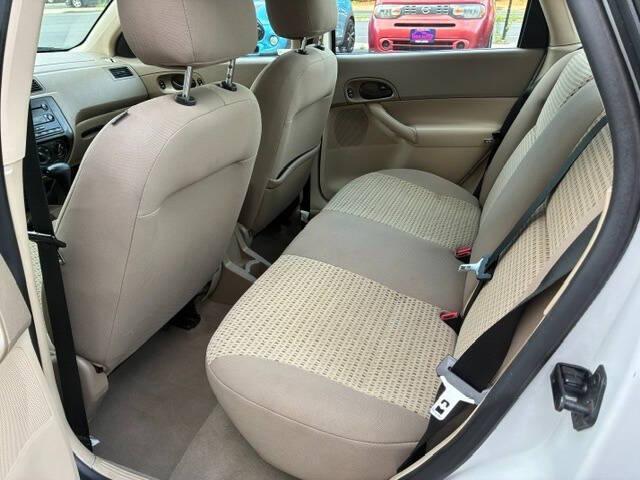 used 2007 Ford Focus car, priced at $5,481