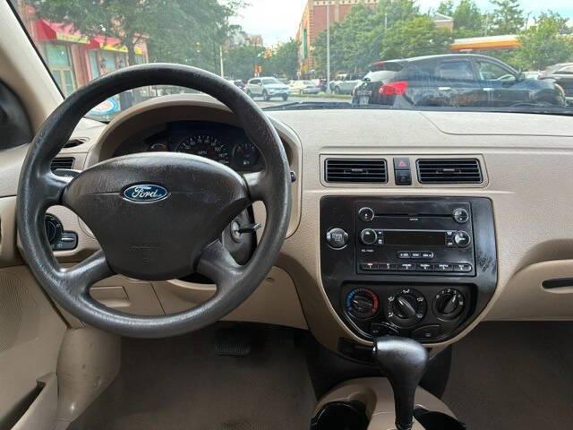used 2007 Ford Focus car, priced at $5,481