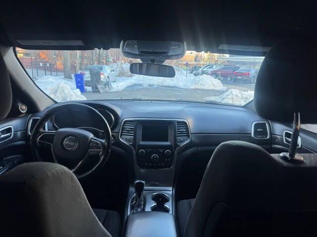 used 2018 Jeep Grand Cherokee car, priced at $12,481
