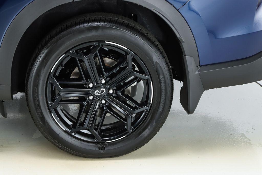 new 2026 INFINITI QX60 car, priced at $66,180