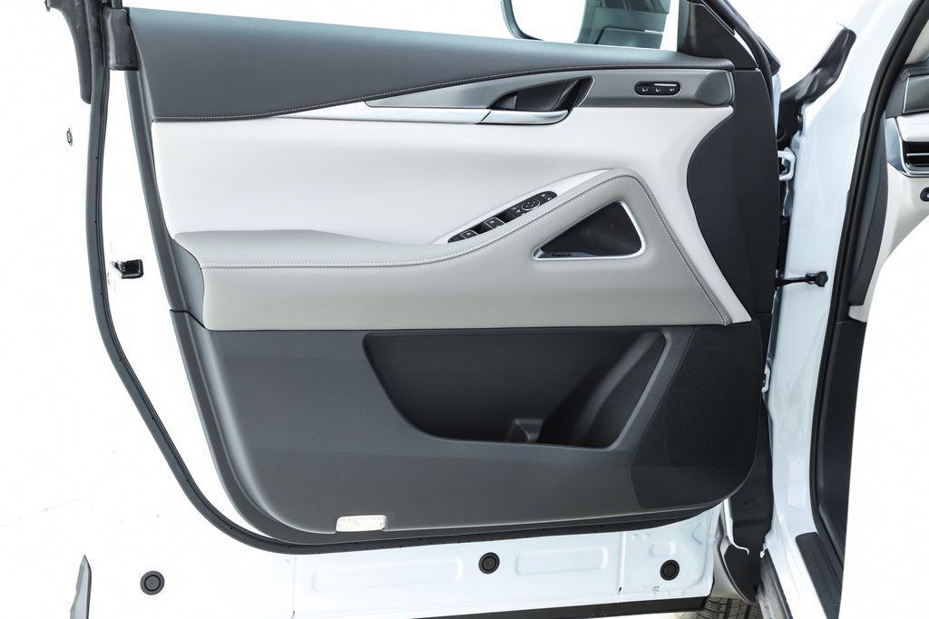 new 2026 INFINITI QX60 car, priced at $62,170