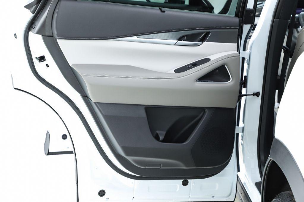 new 2026 INFINITI QX60 car, priced at $62,170