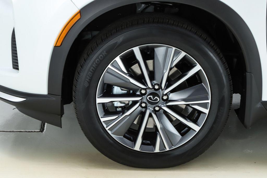 new 2026 INFINITI QX60 car, priced at $62,170