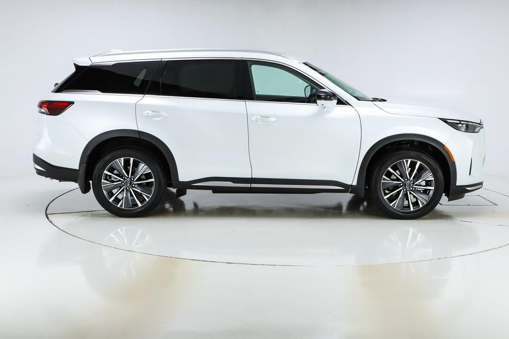new 2026 INFINITI QX60 car, priced at $62,170
