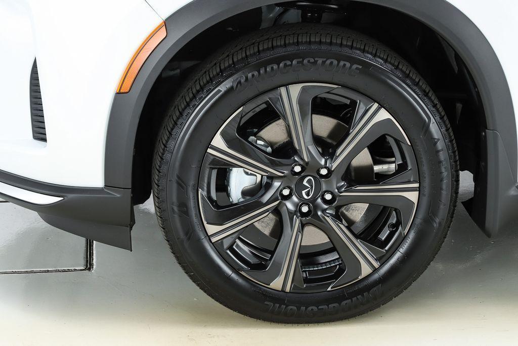 new 2026 INFINITI QX60 car, priced at $70,245