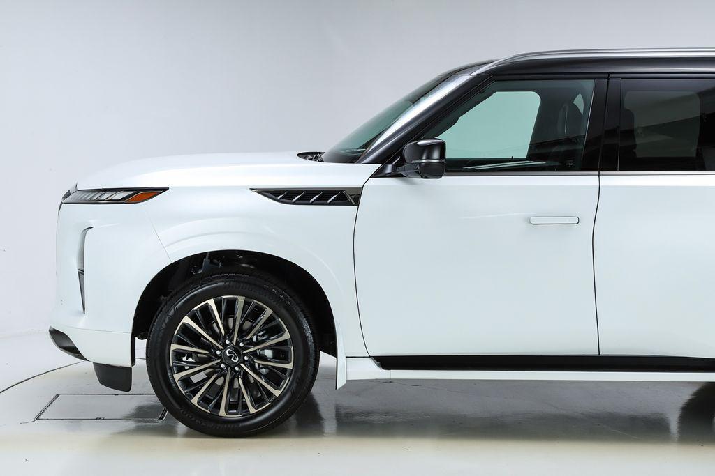 new 2026 INFINITI QX80 car, priced at $116,860