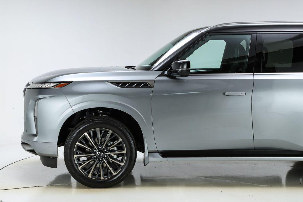 new 2026 INFINITI QX80 car, priced at $116,655
