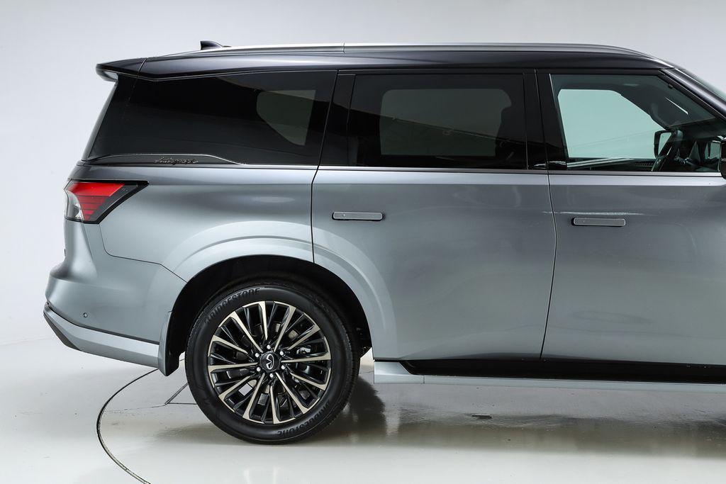 new 2026 INFINITI QX80 car, priced at $116,655