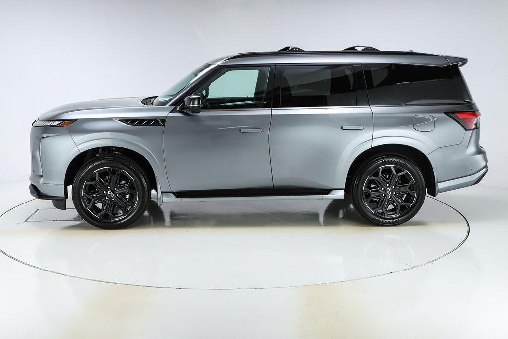 new 2026 INFINITI QX80 car, priced at $106,320