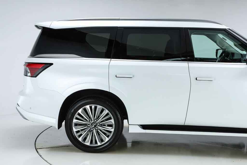 new 2026 INFINITI QX80 car, priced at $98,480