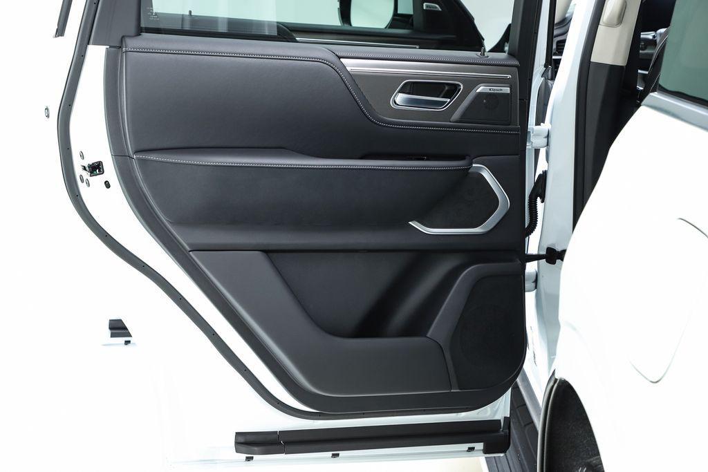 new 2026 INFINITI QX80 car, priced at $98,480