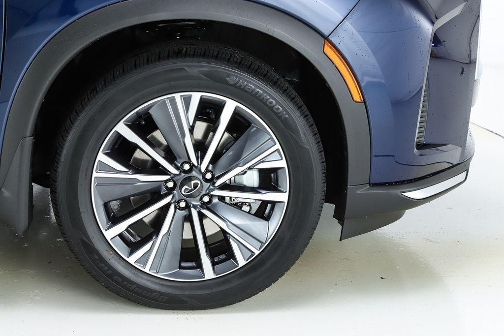 new 2026 INFINITI QX60 car, priced at $61,690